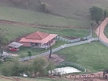 Sítio formado com boa topografia á venda em Lorena-SP